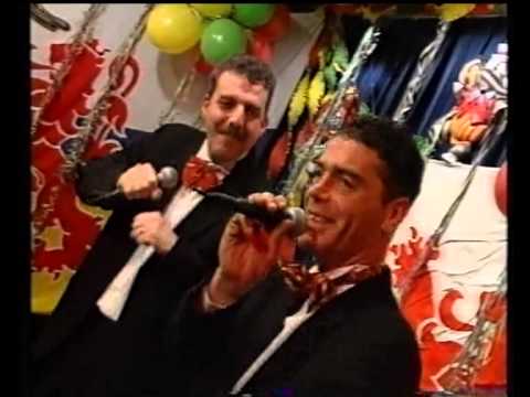 Hie bin iech daan, hie is diene maan.